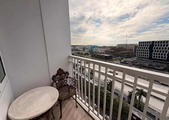 Rm 1869 Fireworks View 1br Shore Facing Moa By Prime Moa * Manila